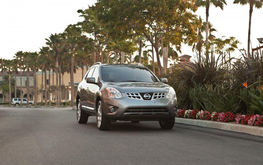  Nissan Rogue 2011 года  (US) (фото 17 из 69)